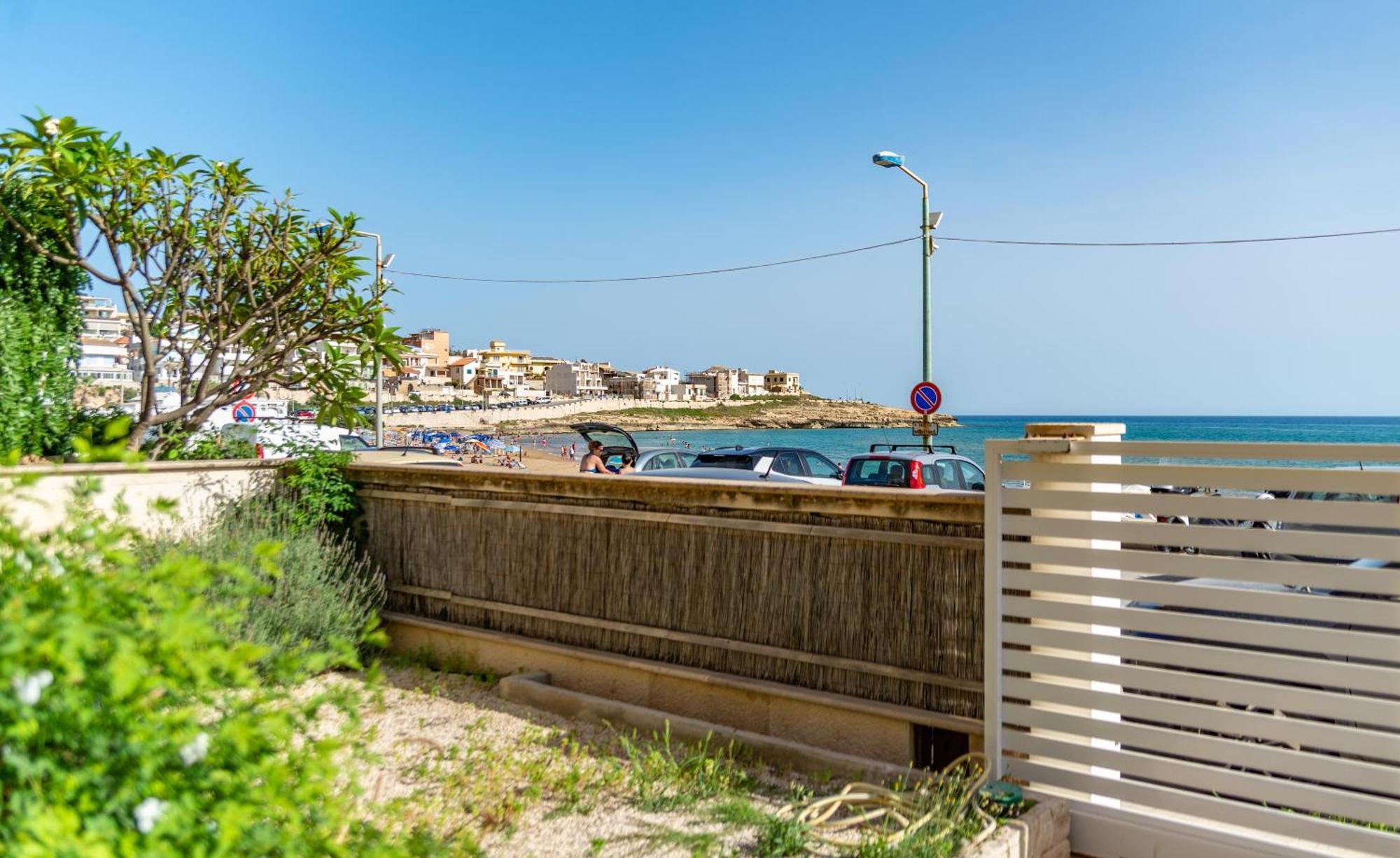 Апартаменты Casa Sul Lungomare Донналуката Экстерьер фото