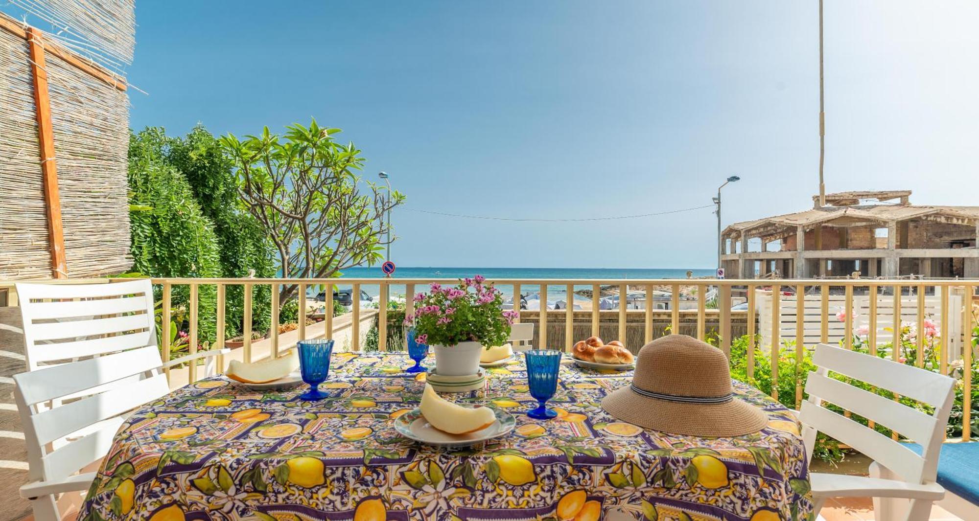 Апартаменты Casa Sul Lungomare Донналуката Экстерьер фото